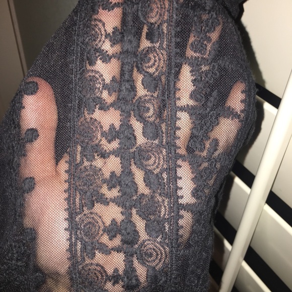 American Rag lace tank - Picture 3 of 3